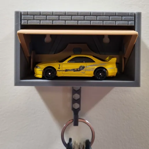 Garage Key Holder with Random OG Hotwheels